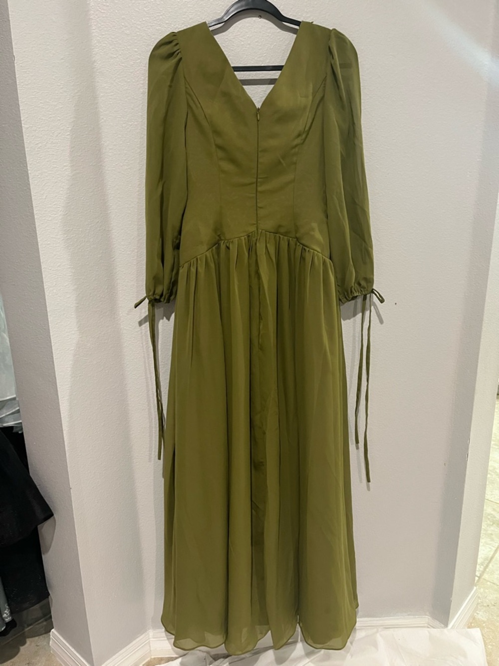 Elegant Chiffon Solid Color Long Slit Puff Sleeve Maxi Dress - Picture 10 of 14